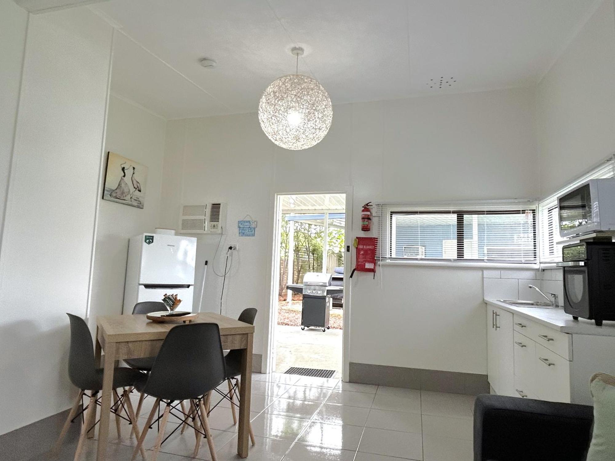 Mandurah Coastal Holiday Park Екстериор снимка
